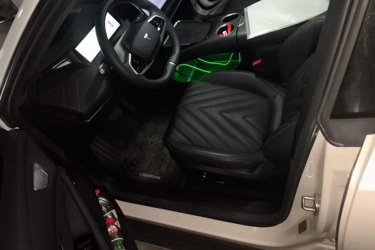 Used Deepal SL03 2023 200Max Range-Extended Version Left Front Seat