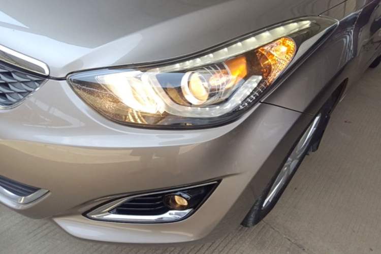 Used Hyundai Elantra (5th Generation / Langdong) 2016 1.6L Automatic Prestige Model
