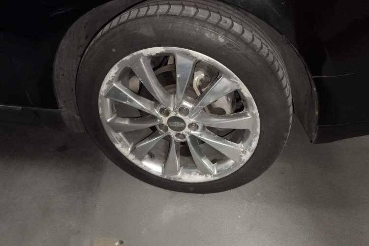 Used Lincoln MKT 2010 3.5T EcoBoost AWD Right Front Wheel Hub