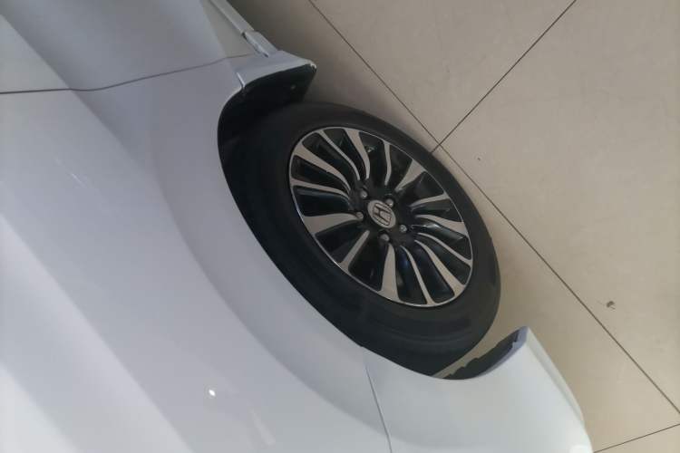 Used Honda Crider 2015 1.8L automatic comfort version
