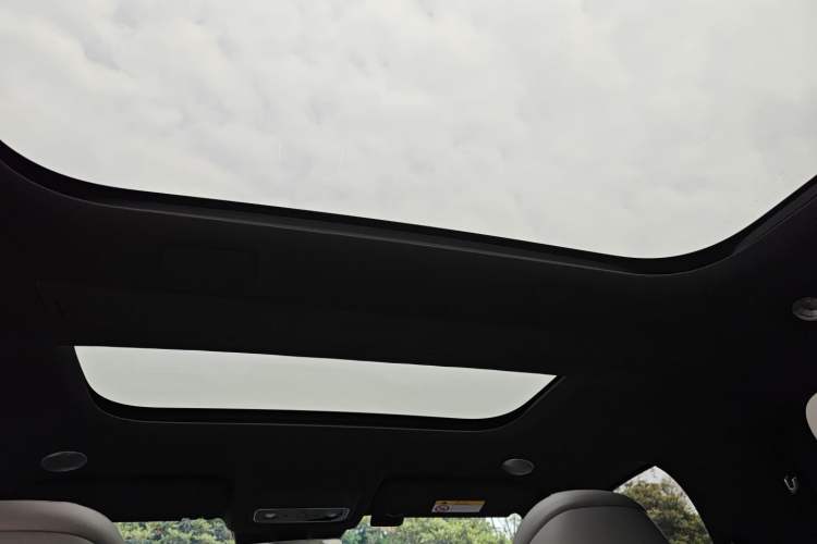 Used Hima AITO M9 2024 Range-Extended Ultra Version 42 kWh 6-Seater Model Headliner