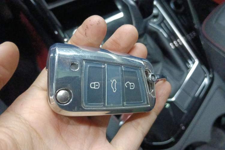 Used Volkswagen Tayron 2020 330TSI Two-Wheel Drive Luxury Smart Connectivity Version