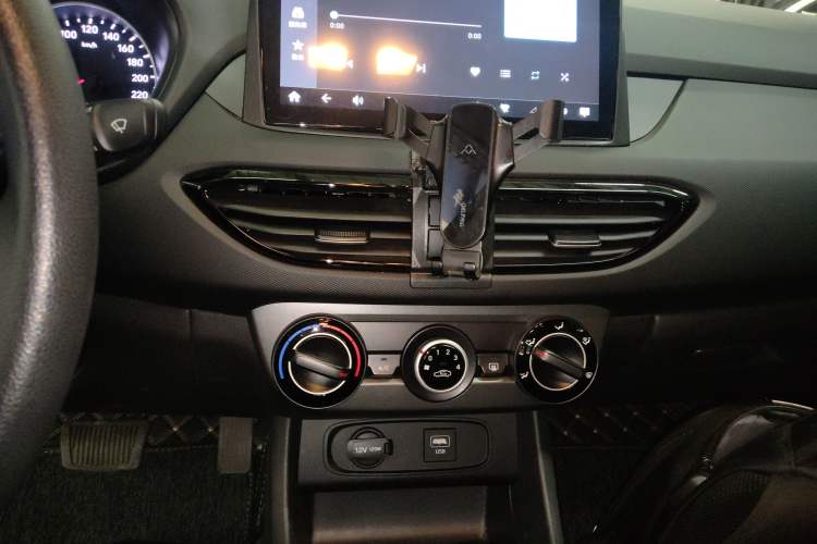 Used Hyundai Celesta 2020 1.6L Automatic GL Enjoyable Edition
