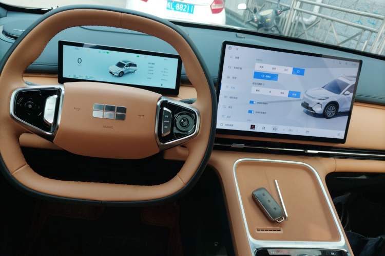 Used Geely Galaxy Galaxy Xingjian 7 EM-i 2025 120km Exploration+ Version