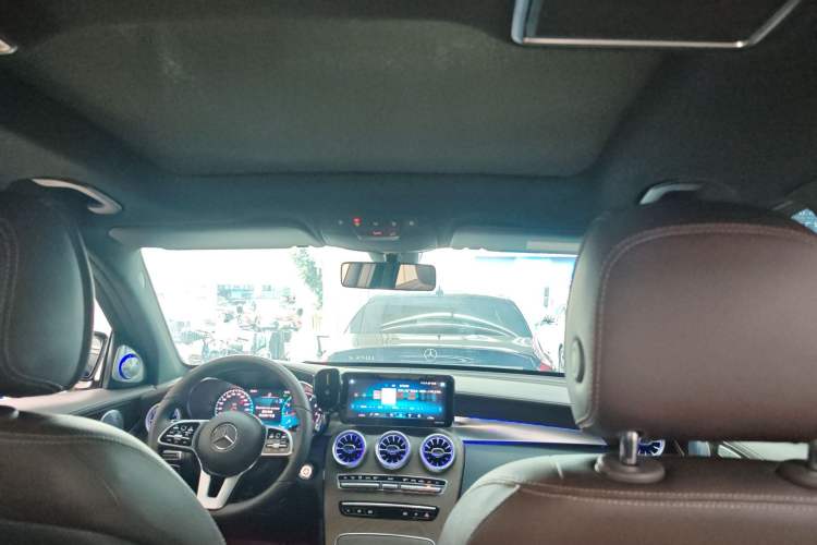 Used Mercedes-Benz GLC 2020 Facelift GLC 260 L 4MATIC Luxury Edition Headliner