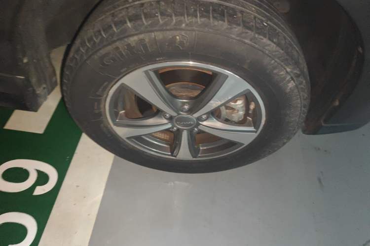 Used Haval H6 Coupe 2016 Blue Label 1.5T Automatic Two-Wheel Drive Urban Model Right Front Wheel Hub