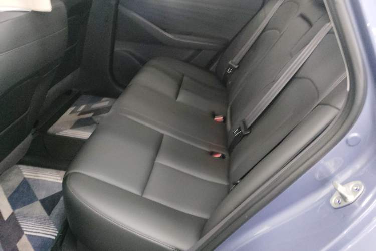 Used Nissan N6 2026 Model 180 Max Left Rear Seat