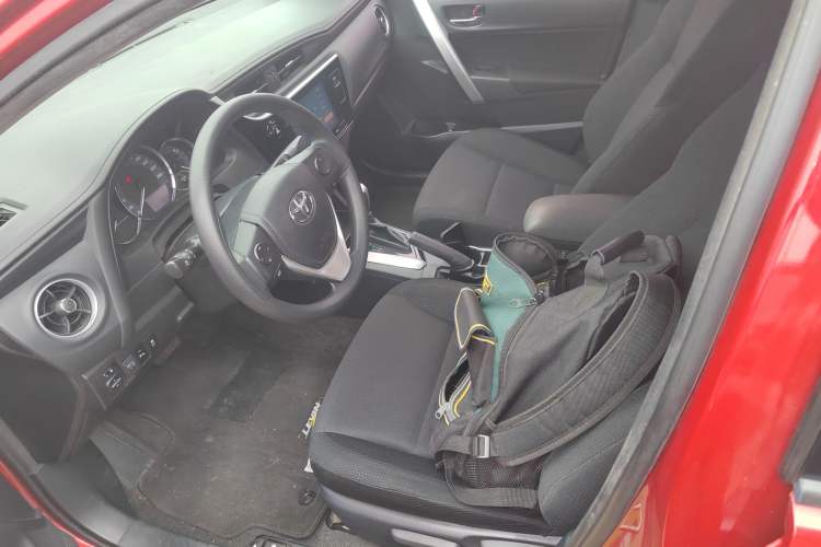 Used Toyota Levin 2017 Revised 185T CVT Elite Edition China V Standard Left Front Seat