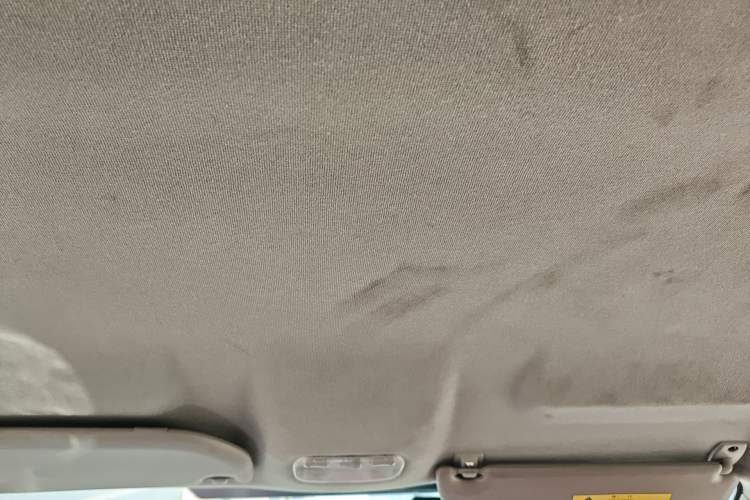 Used Citroen Elysee 2015 Qishang Edition 1.6L Automatic Fashion Model Headliner