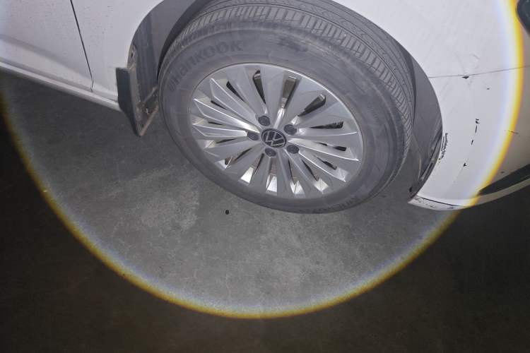 Used Volkswagen Lavida 2019 1.5L Automatic Comfort Edition China VI Standard Right Front Wheel Hub