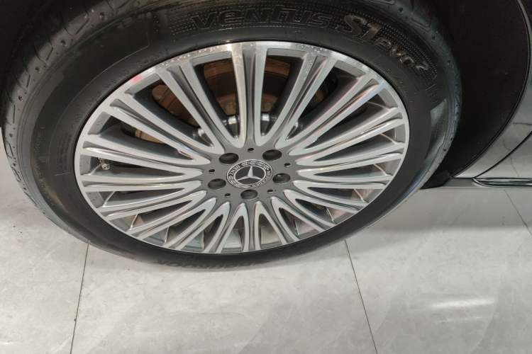 Used Mercedes-Benz E-Class 2022 E 300 L Stylish Model
