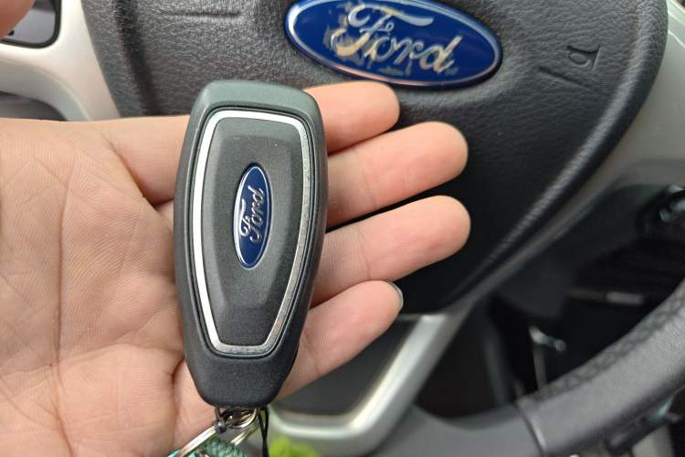 Used Ford EcoSport 2013 1.5L Automatic Prestige Model