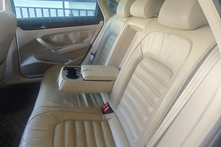 Used Volkswagen Passat 2011 1.8TSI DSG Prestige Edition
