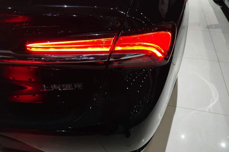 Used Buick LaCrosse 2022 652T Luxury Version
