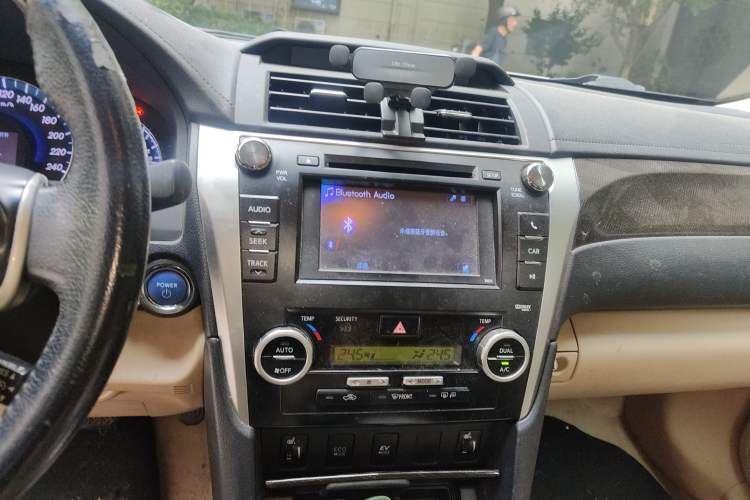 Used Toyota Camry 2012 Luxurious Edition 2.5HG Zunrui
