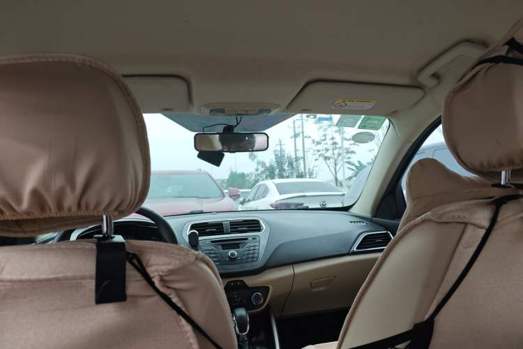 Used Ford Escort 2015 1.5L Automatic Comfort Edition
