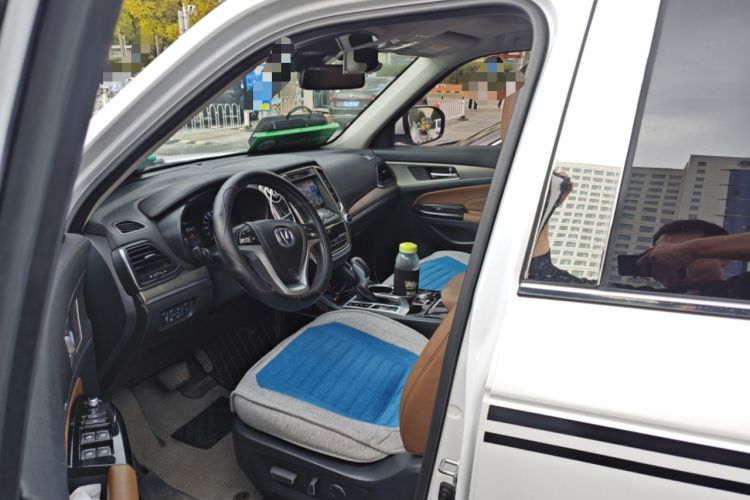 Used Changan CS95 2017 2.0T Four-Wheel Drive SmartDrive Edition
