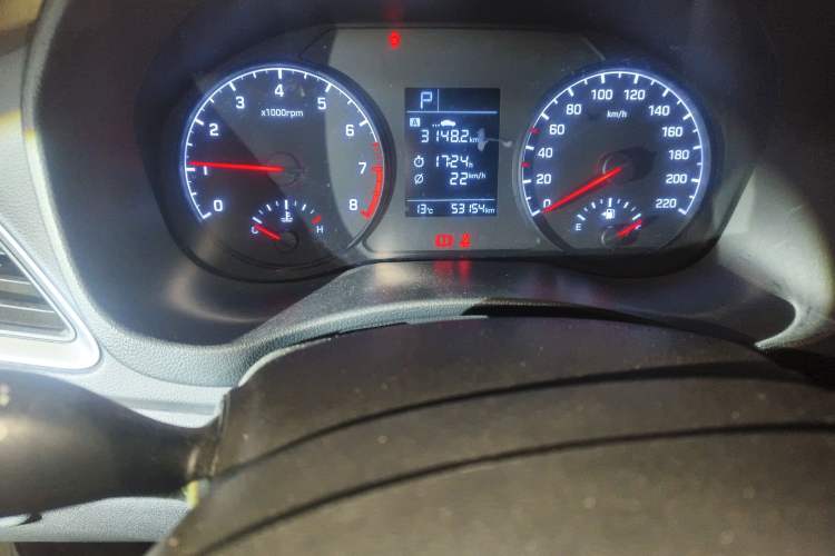 Used Hyundai Verna RV 2017 1.4L Automatic Cool Edition GLS China V Emission Standard
