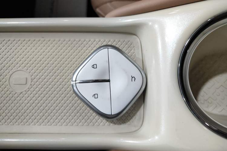 Used Wuling Bingo 2025 410 km Lingxi Deluxe Edition