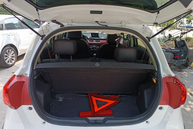 Used Haval H1 2015 1.5L AMT Luxury Model