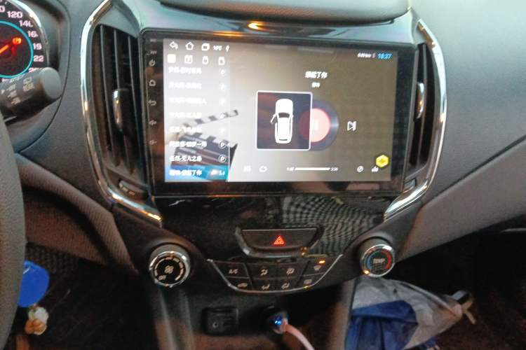 Used Chevrolet Cruze 2017 1.5L Hatchback Automatic Xuanfeng Edition
