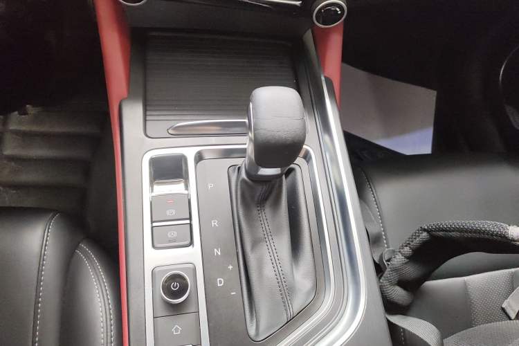 Used Chery Arrizo 5 PLUS 2021 Xiaoze 1.5L CVT Model PLUS Gear Lever