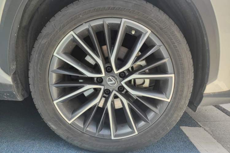 Used Lexus NX 2022 350h Front-Drive Enjoyment Edition
