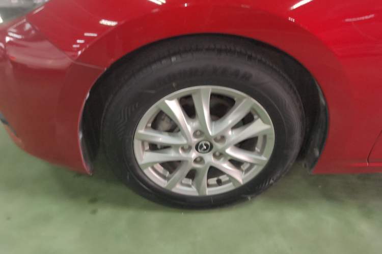 Used Mazda Mazda 3 Axela 2017 Sedan 1.5L Automatic Luxury Model Emission Standard China V
