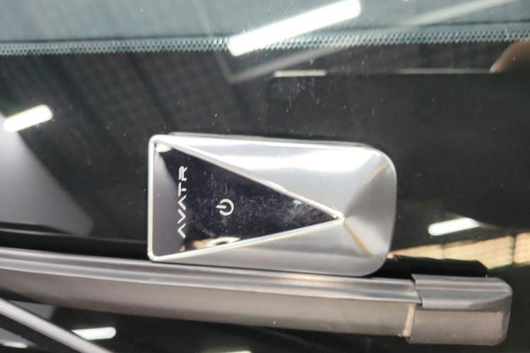 Used Avatr 11 2025 Year Updated Max Extended-Range Version