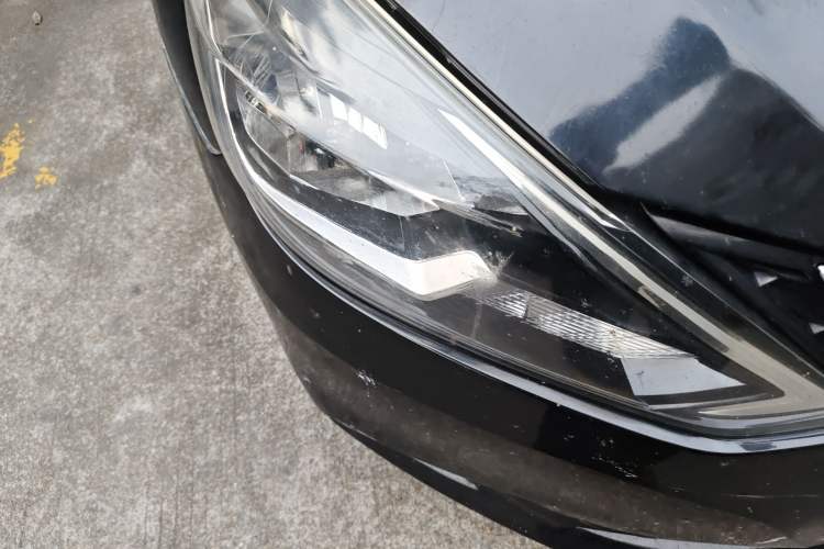 Used Nissan Sylphy 2021 Classic 1.6XE CVT Comfort Edition Right Front Headlight