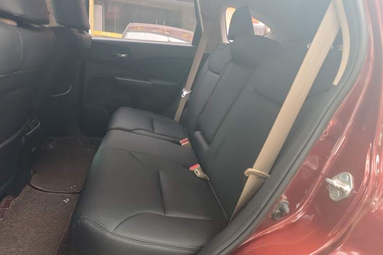 Used Honda CR-V 2016 2.0L two-wheel drive Urban Edition