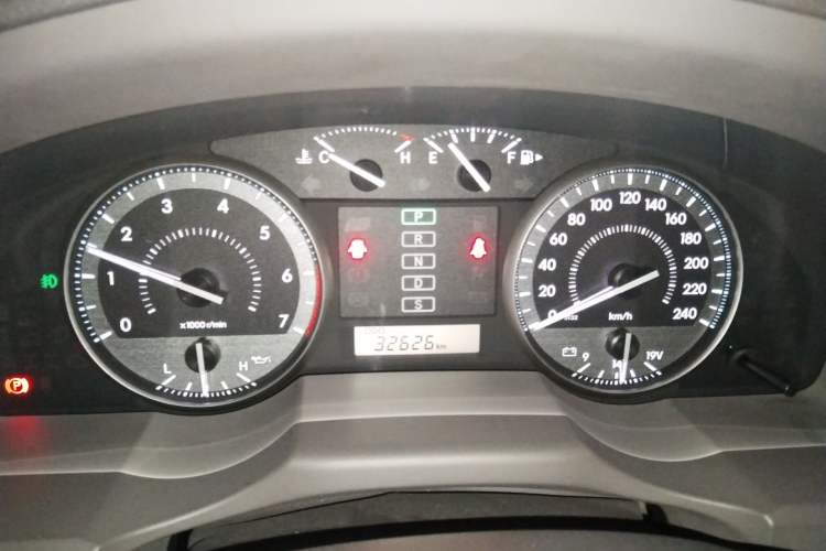 Used Toyota Land Cruiser  Instrument Cluster