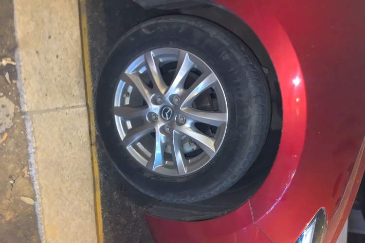 Used Mazda 3 Axela 2017 Hatchback 1.5L Automatic Comfort Model Emission Standard China V