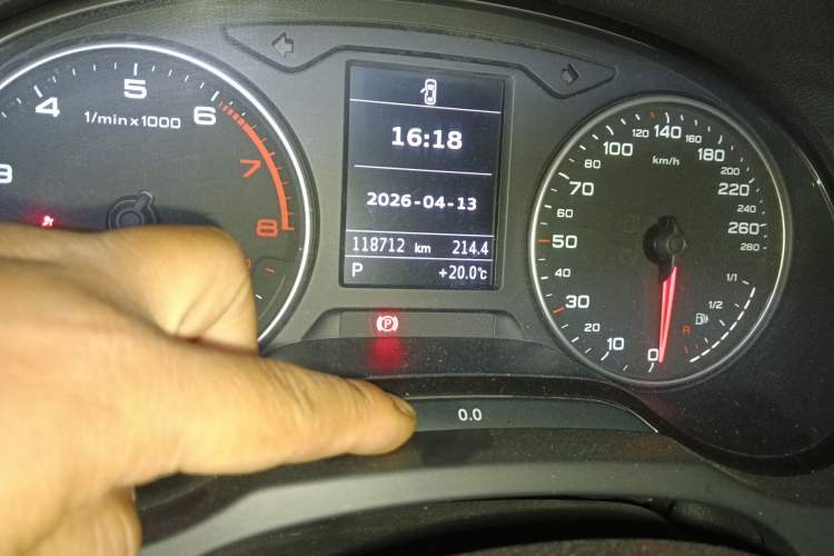 Used Audi A3 2015 Limousine 35 TFSI Millionth Anniversary Comfort Model Odometer Close Up