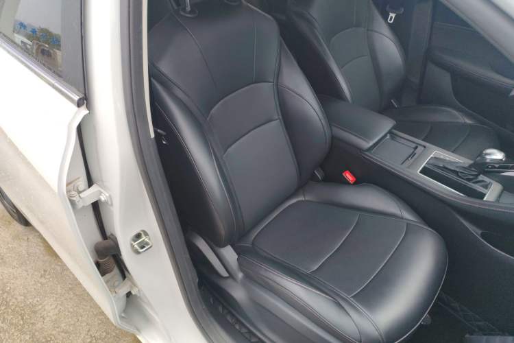 Used Roewe i5 2023 1.5L CVT Luxury Edition
