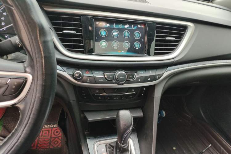 Used Buick GT 2019 18T Automatic Connected Elite Model China VI Standard Audio And AC Panel