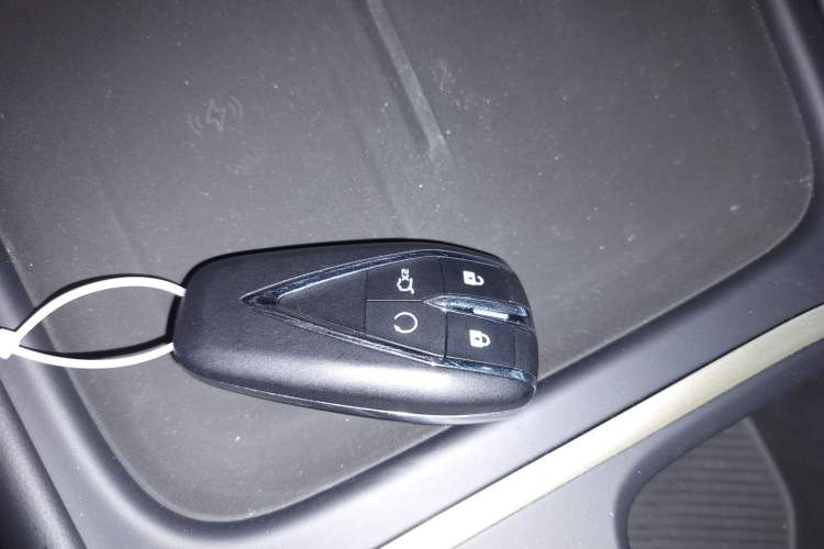 Used CHANGAN Eado 2026 Model, Fourth Generation, 1.5T 500Bar Smart Enjoyment Edition
