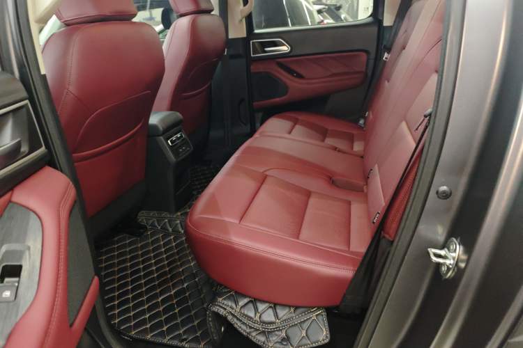 Used Great Wall Poer 2023 2.0T Off-Road Edition Automatic Diesel 4x4 Mount Everest Version
