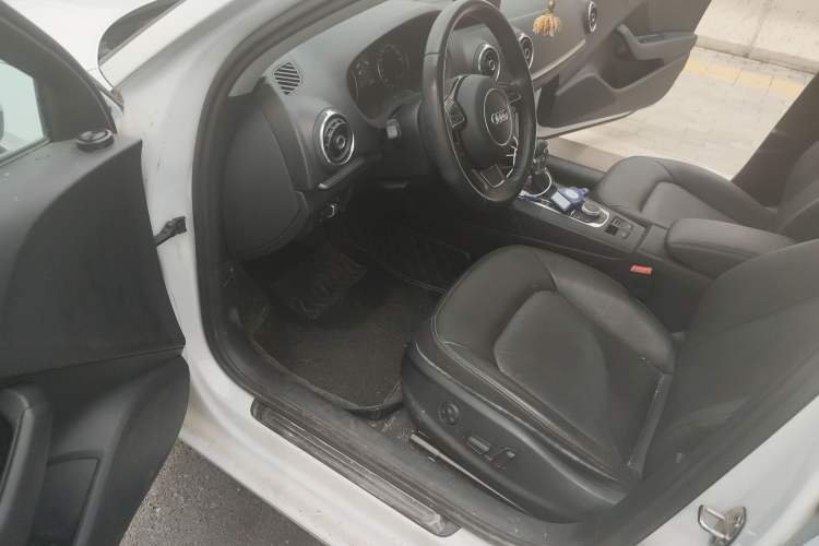Used Audi A3 2016 Limousine 35 TFSI Prestige Edition