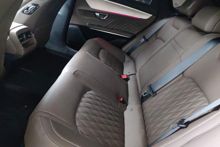 Used BYD Han 2023 DM-i Champion Edition 121KM Prestige Model
