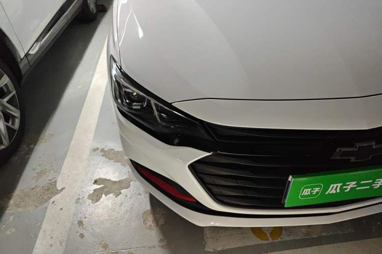 Used Chevrolet Monza 2022 Light Hybrid Redline 320T Dual-Clutch Thrilling Edition Right Front Headlight