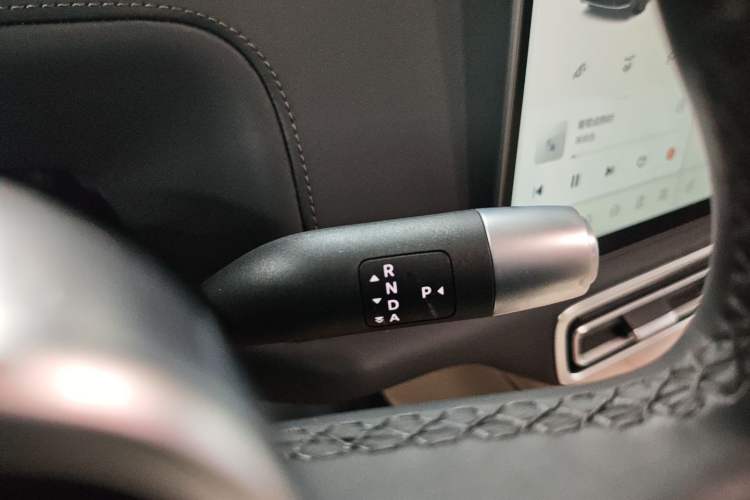 Used Li Auto L9 2025 Ultra Smart Refreshed Edition Gear Lever