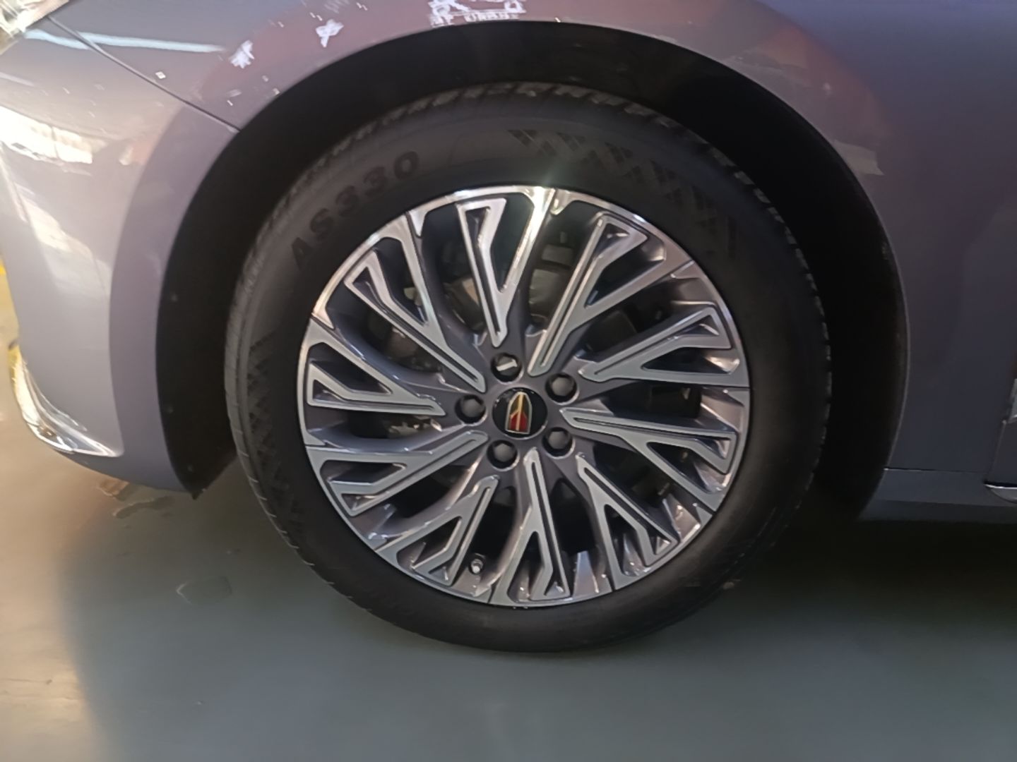Hongqi H5 2023 2.0T Automatic Smart Connect Flagship Edition - Chinese Trim Ling — снимка 10