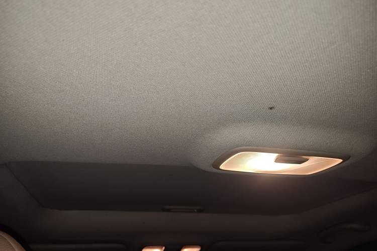 Used Hyundai ix35 2013 2.0L Automatic Two-Wheel Drive Smart GLS China IV Standard