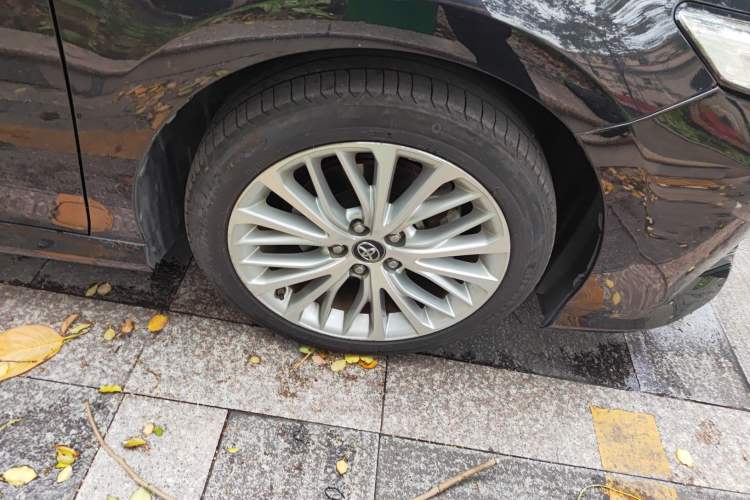 Used Toyota Camry 2019 2.5G Luxury Edition China VI Standard Right Front Wheel Hub