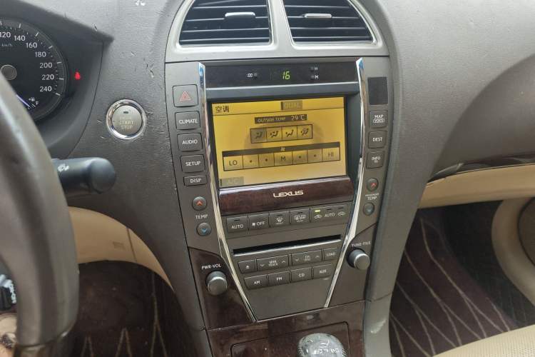 Used Lexus ES 2010 240 Luxury Edition Audio And AC Panel