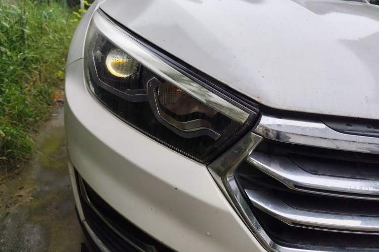 Used Hanteng X5 2018 1.5T Manual Luxury Edition