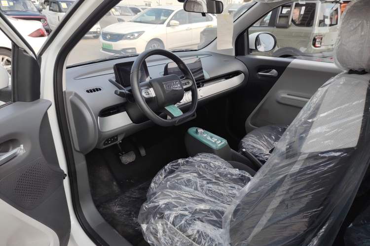 Used Changan Lumin 2023 205km Xiangqin Version
