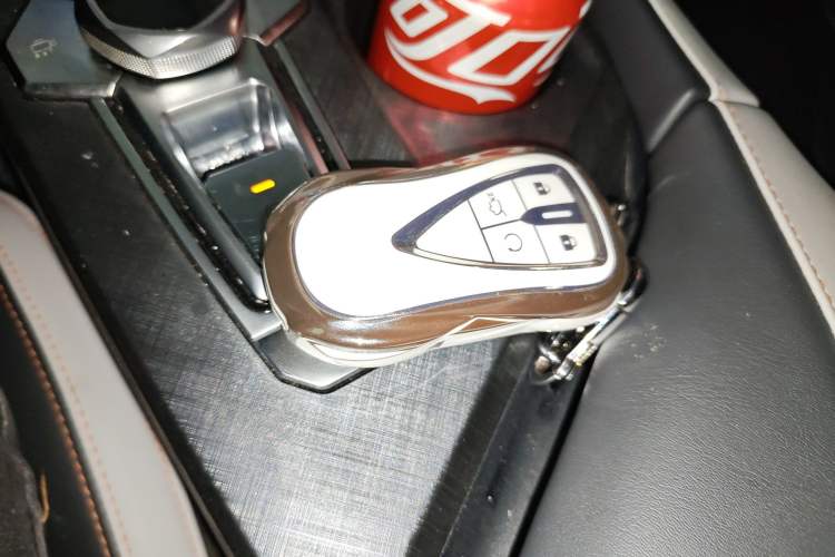 Used Changan UNI-V 2023 1.5T Prestige Model
