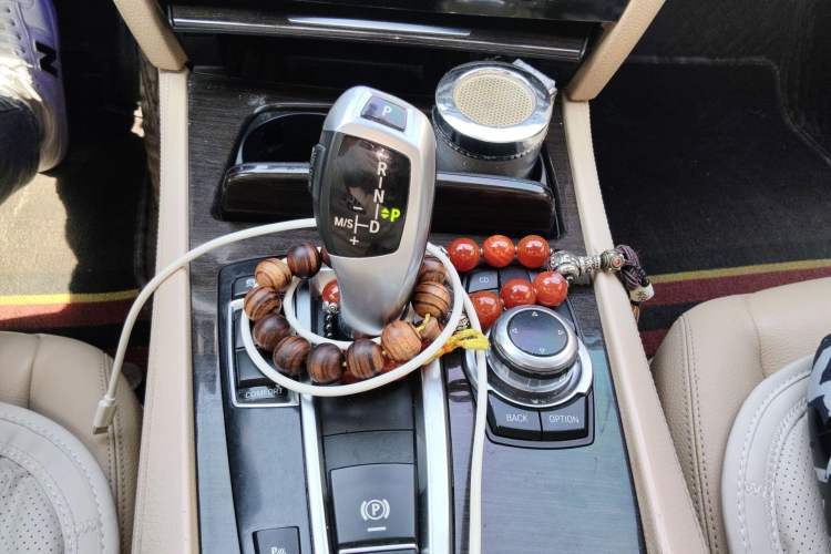 Used BMW 7 Series 2011 730Li Elegant Model
